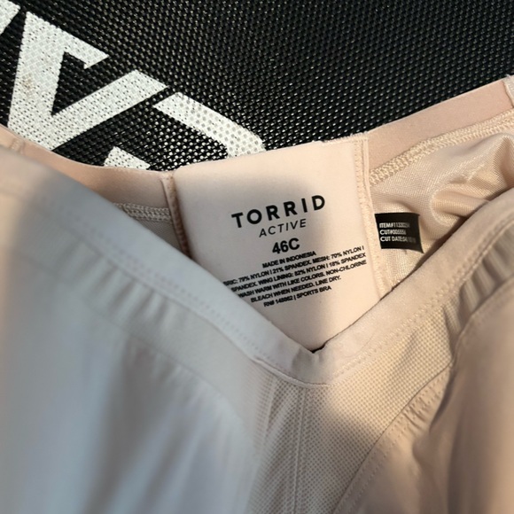 Torrid Active Sports Bra - Picture 2 of 3